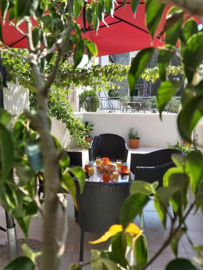 Apartment 22 Omiš Екстериор снимка
