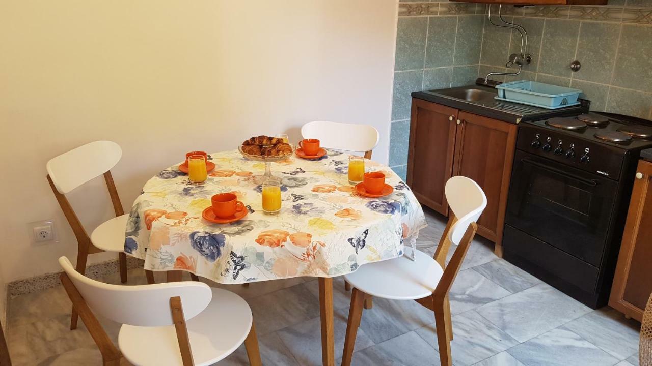 Apartment 22 Omiš Екстериор снимка